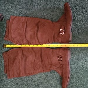 Brown Boots size 8